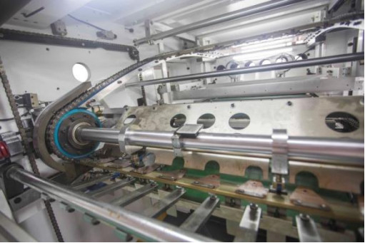 ماشین خودکار فولادی و ماشین برش 800X580MM 7000s / h